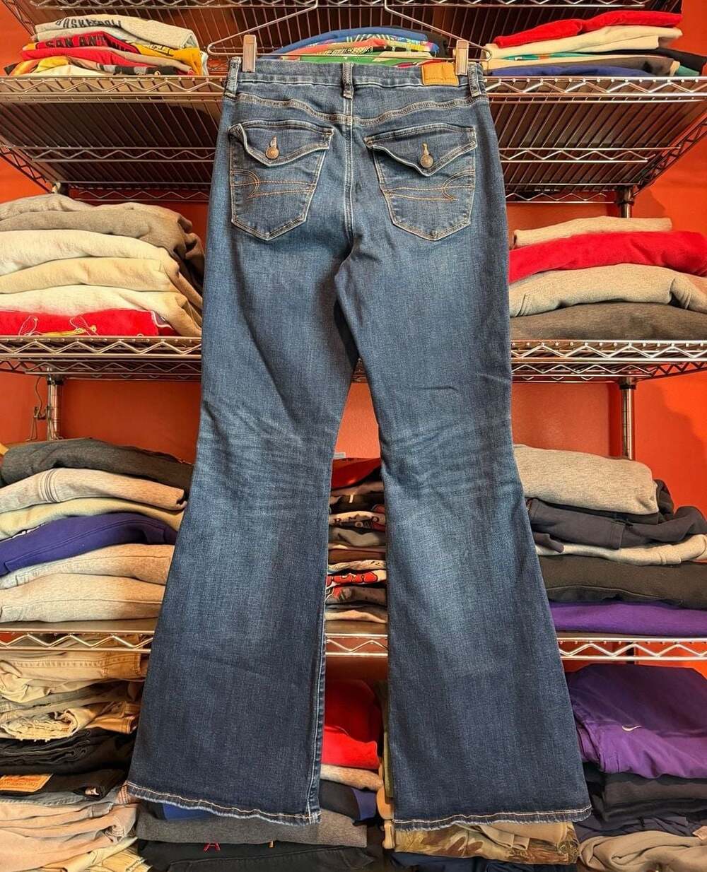 American Eagle Flare Jeans Size 6 Dark Wash Stretch Flap Back Pockets